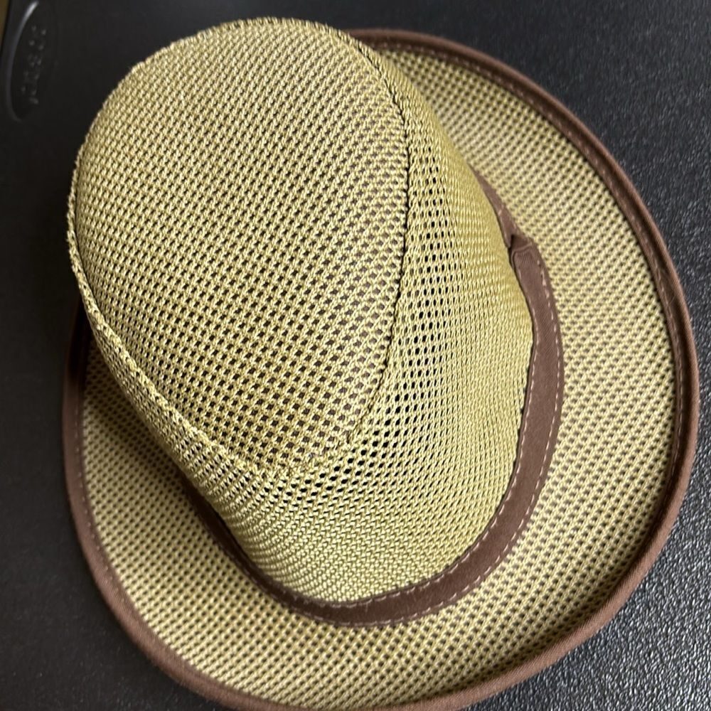 Joker Breathable Mesh Fedora Hat Fishing Beach Resort Walnut NWT RARE Medium​